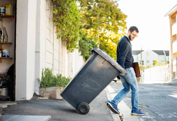 Moving and Downsizing Cleanouts in Lake View, AL